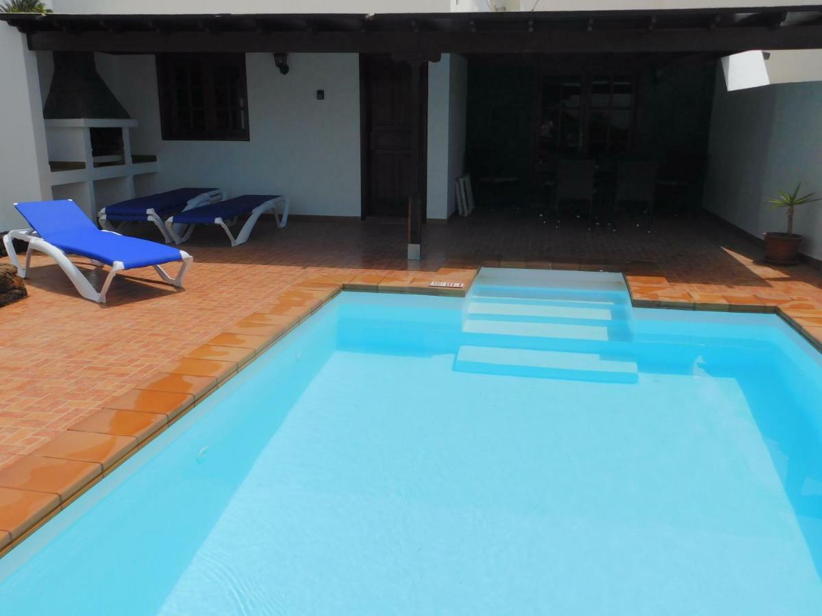 Villa Lucky - Heated Pool Mácher Exteriér fotografie