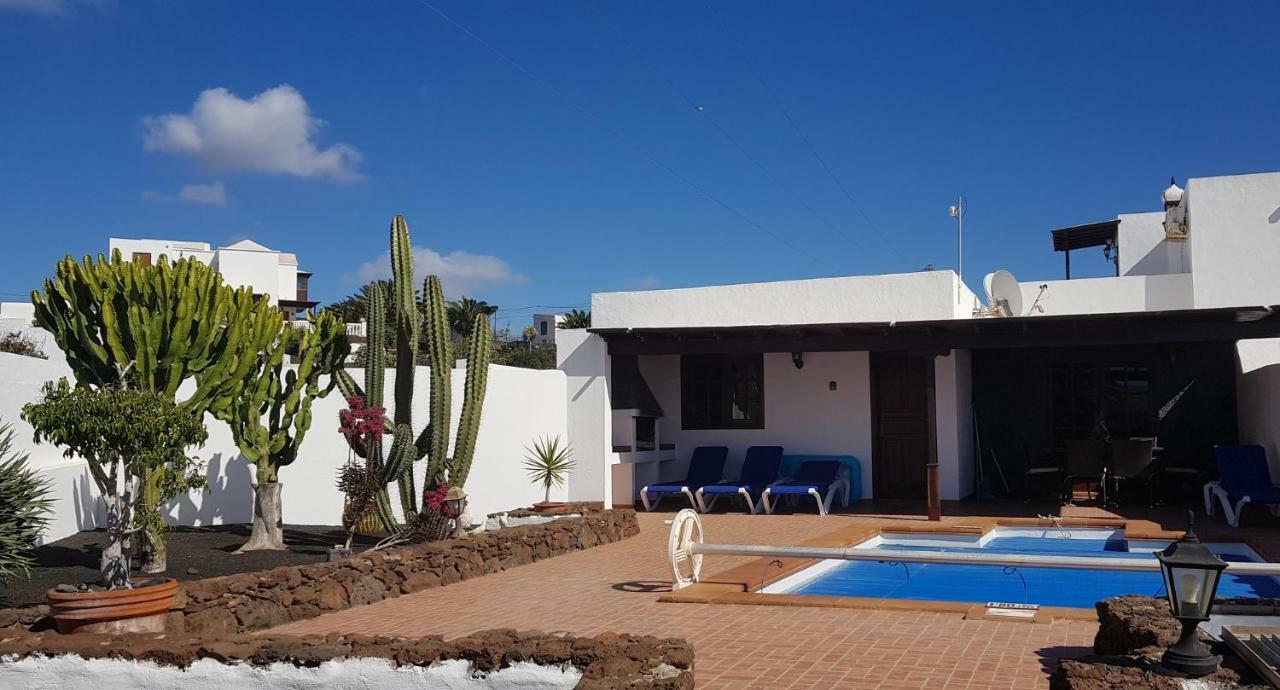 Villa Lucky - Heated Pool Mácher Exteriér fotografie